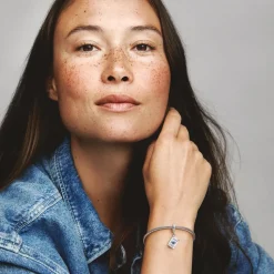 Aufklappbarer Charm Anhänger Reisepass aus 925er Silber 792680C01