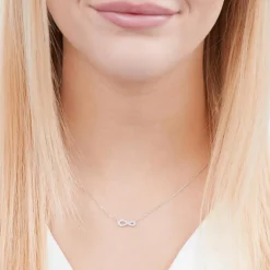 Collier 585er Weißgold 8 Diamanten 0,024 ct. DN0052