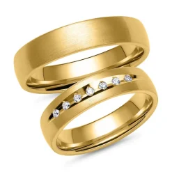 Eheringe aus Gold mit 7 Diamanten ER0022s