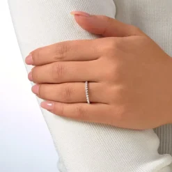 750er Weißgold Eternity Ring 15 Diamanten DR0087