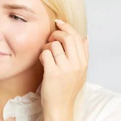 750er Weißgold Ring 9 Diamanten DR0383