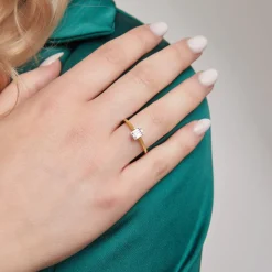 Goldring für Damen mit Diamanten BDR0043-GSL