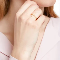 14-karätiger Goldring für Damen mit Weißtopasen DR0522-G