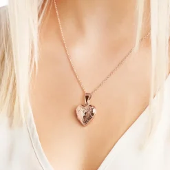 Kette mit rosé vergoldetem Herzmedaillon SP0788SLK