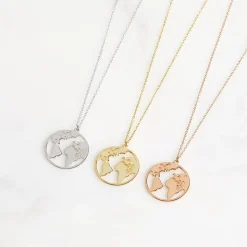 Kette mit Weltanhänger aus 925er Silber LSN0006