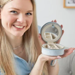 Rundes Schmucketui aus Samt, eisblau GET0046