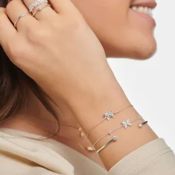 Textilarmband mit Schmetterlingsanhänger in rosa LS117-401-19