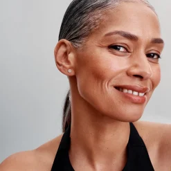 Timeless Halo-Ohrstecker für Damen, vergoldet, Zirkonia 263019C01