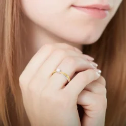 Verlobungsring aus 585er Gelb- und Weißgold mit Diamant DR0432