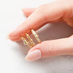 Zierlicher 333er Goldring mit Herzform GR0138