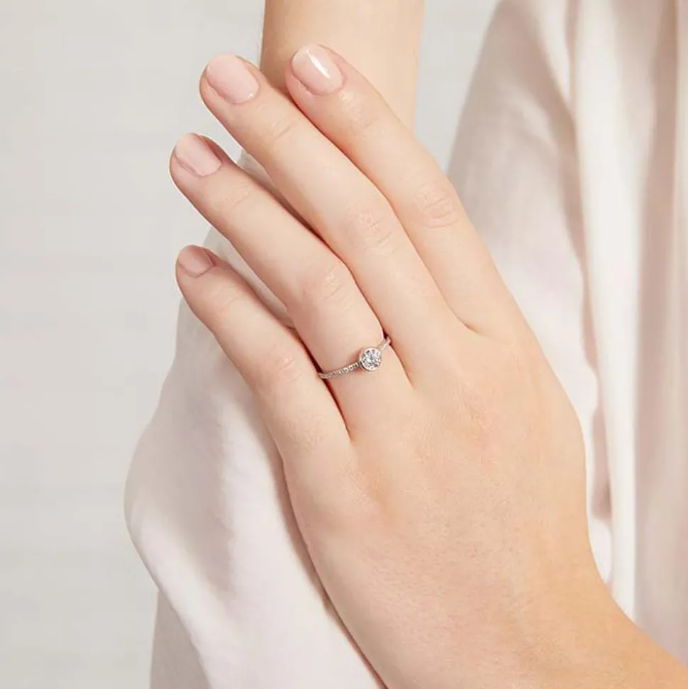 Zirkoniabesetzter Verlobungsring aus 9K Weißgold VR0457